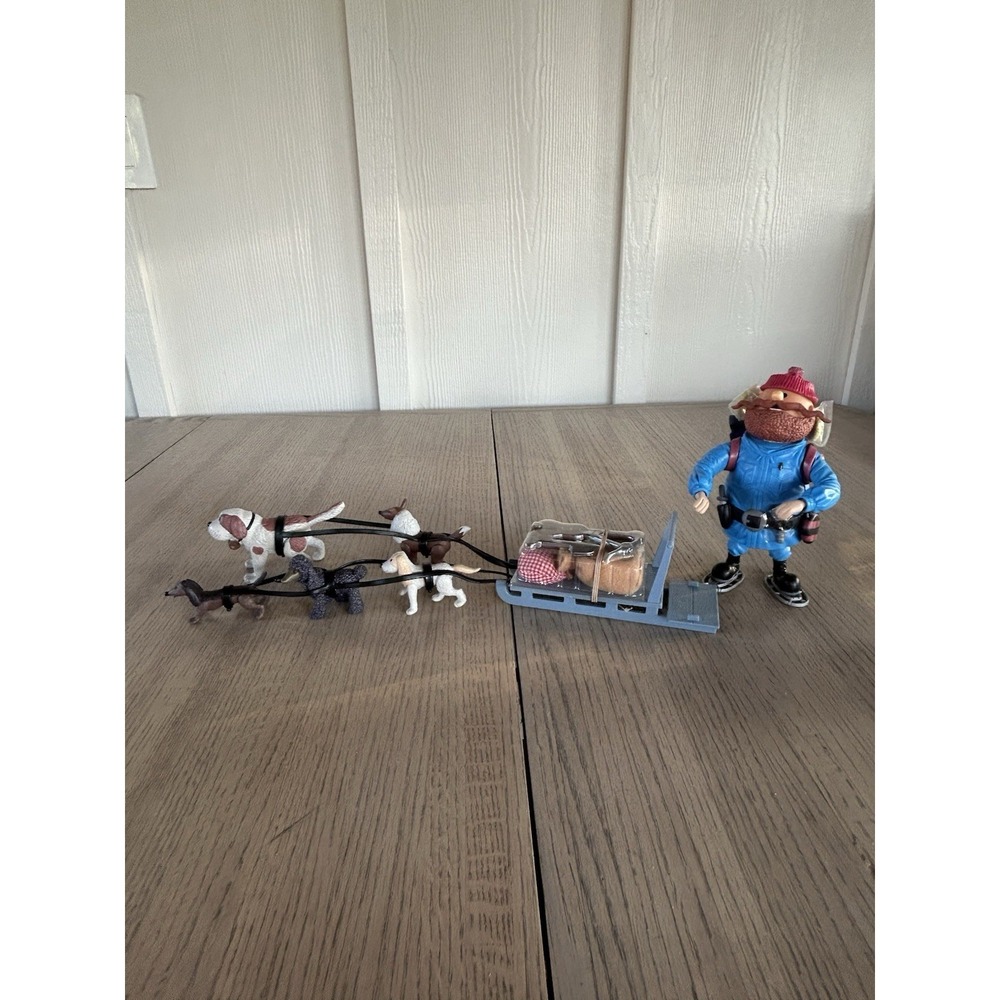Rudolph Red Nosed Reindeer Yukon Cornelius Dog Sled Set -Memory Lane No Whip